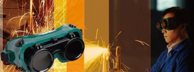 ANSI Z87 Auto darkening electric welding goggles , black welding glass